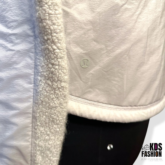 Lululemon Women’s Fleece Button Front Jacket 6 - Picture 12 of 13